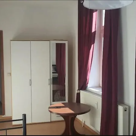 Ferienwohnung Uppstall Am Centrum *